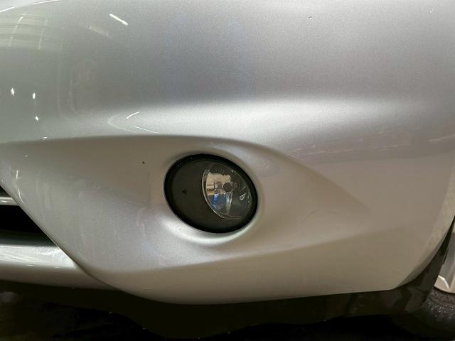 ノート X DIG-S (禁煙車)(純正SDナビ)(バックカメラ)(HIDヘッドライト)(アイドリングストップ)(スマートキー&プッシュスタート)(フルセグTV)(スペアタイヤ)(ETC)(社外14インチAW)(50枚目)