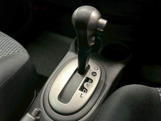 ノート X DIG-S (禁煙車)(純正SDナビ)(バックカメラ)(HIDヘッドライト)(アイドリングストップ)(スマートキー&プッシュスタート)(フルセグTV)(スペアタイヤ)(ETC)(社外14インチAW)(60枚目)