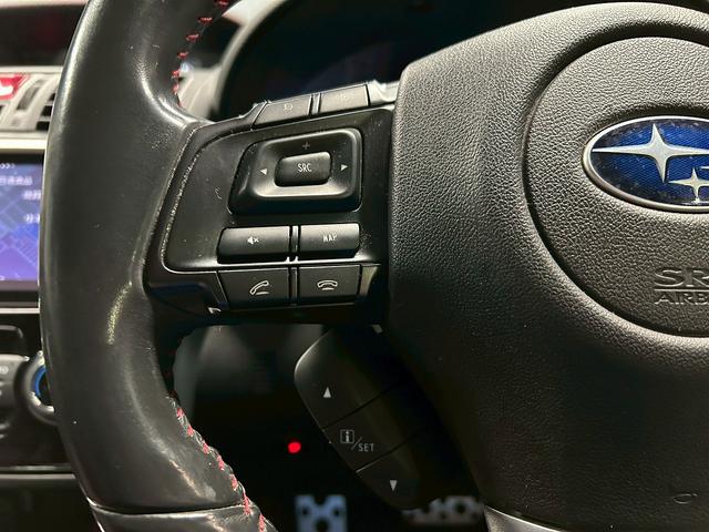 レヴォーグ 2.0STIスポーツアイサイト (禁煙車)(4WD)(レーダークルーズ)(赤本革)(レーンキープ)(アイサイト)(フルフラット)(パドルシフト)(ビルドインETC)(パワーシート)(シートメモリ)(BSM)(純正18インチAW)(40枚目)