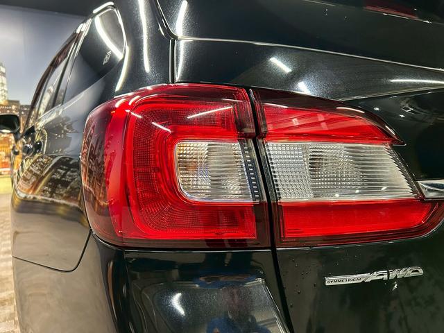 レヴォーグ 2.0STIスポーツアイサイト (禁煙車)(4WD)(レーダークルーズ)(赤本革)(レーンキープ)(アイサイト)(フルフラット)(パドルシフト)(ビルドインETC)(パワーシート)(シートメモリ)(BSM)(純正18インチAW)(52枚目)