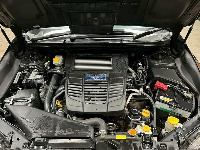 レヴォーグ 2.0STIスポーツアイサイト (禁煙車)(4WD)(レーダークルーズ)(赤本革)(レーンキープ)(アイサイト)(フルフラット)(パドルシフト)(ビルドインETC)(パワーシート)(シートメモリ)(BSM)(純正18インチAW)(54枚目)