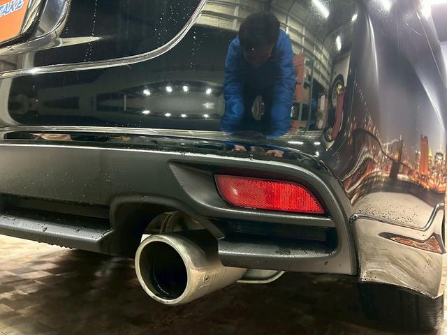 レヴォーグ 2.0STIスポーツアイサイト (禁煙車)(4WD)(レーダークルーズ)(赤本革)(レーンキープ)(アイサイト)(フルフラット)(パドルシフト)(ビルドインETC)(パワーシート)(シートメモリ)(BSM)(純正18インチAW)(57枚目)