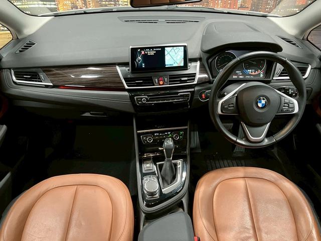 2シリーズ 218dアクティブツアラー ラグジュアリー (禁煙車)(茶本革)(メーカーナビ)(バックカメラ)(クリアランスソナー)(フロントフォグ)(LEDヘッドライト)(パワーシート)(シートヒーター)(プッシュスタート&スマートキー)純正16インチAW(5枚目)