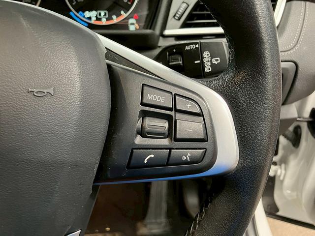 2シリーズ 218dアクティブツアラー ラグジュアリー (禁煙車)(茶本革)(メーカーナビ)(バックカメラ)(クリアランスソナー)(フロントフォグ)(LEDヘッドライト)(パワーシート)(シートヒーター)(プッシュスタート&スマートキー)純正16インチAW(8枚目)