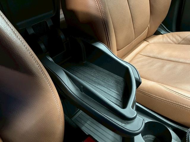 2シリーズ 218dアクティブツアラー ラグジュアリー (禁煙車)(茶本革)(メーカーナビ)(バックカメラ)(クリアランスソナー)(フロントフォグ)(LEDヘッドライト)(パワーシート)(シートヒーター)(プッシュスタート&スマートキー)純正16インチAW(38枚目)