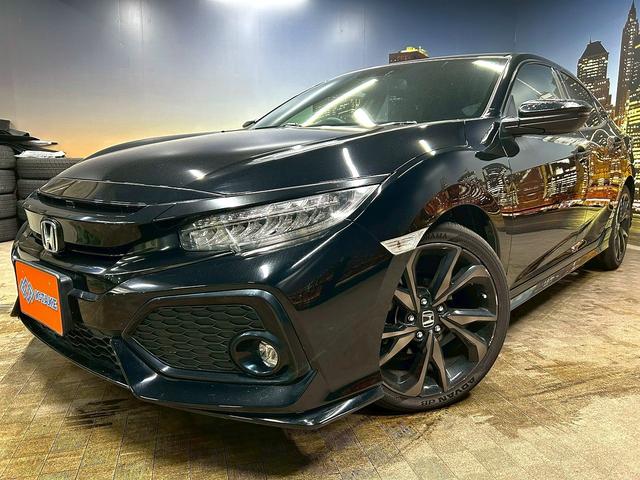 シビック ハッチバック (禁煙車)(純正メモリナビ)(LEDヘッドライト)(バックカメラ)(フロントフォグ)(パドルシフト)(プッシュスタート&スマートキー)(AVH)(純正18インチAW)(25枚目)