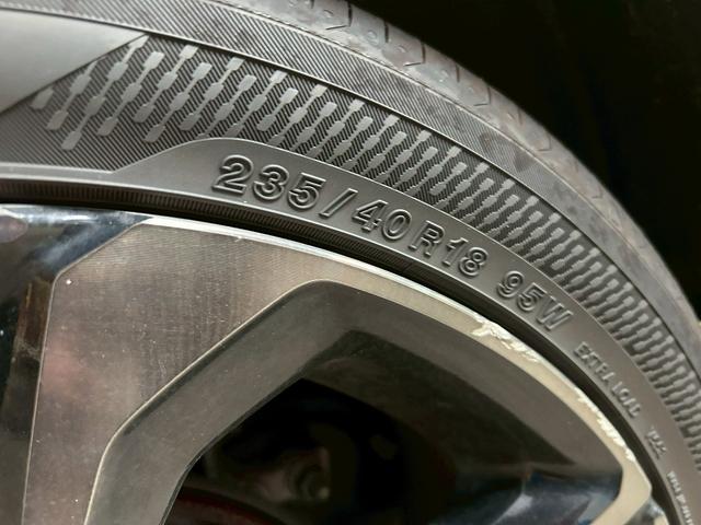 シビック ハッチバック (禁煙車)(純正メモリナビ)(LEDヘッドライト)(バックカメラ)(フロントフォグ)(パドルシフト)(プッシュスタート&スマートキー)(AVH)(純正18インチAW)(47枚目)