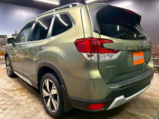 フォレスター アドバンス (禁煙車)(黒半革)(純正ナビ)(フロント・サイド・バックカメラ)(クリアランスソナー)(パワーシート)(パワーバックドア)(ステアリングヒーター)(パドルシフト)(ETC)(純正18インチAW)(26枚目)