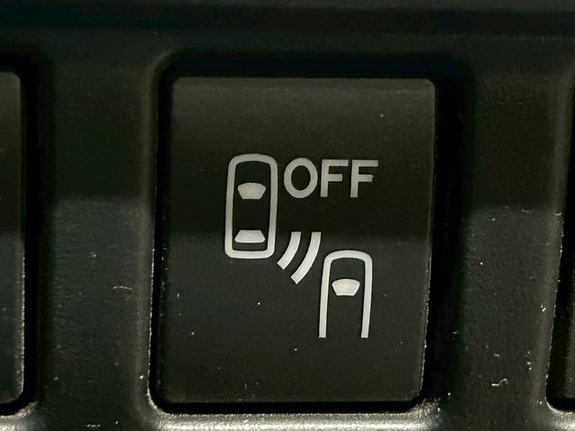 フォレスター アドバンス (禁煙車)(黒半革)(純正ナビ)(フロント・サイド・バックカメラ)(クリアランスソナー)(パワーシート)(パワーバックドア)(ステアリングヒーター)(パドルシフト)(ETC)(純正18インチAW)(42枚目)