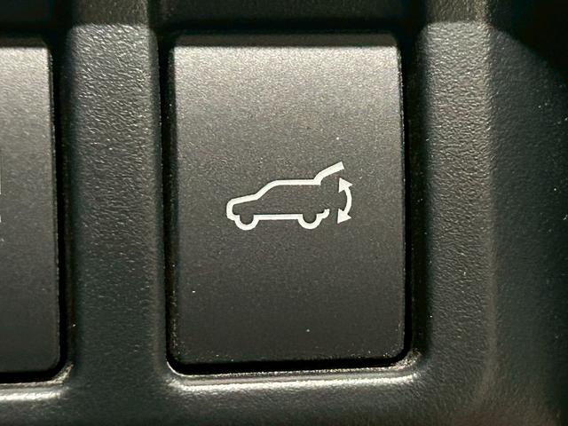 フォレスター アドバンス (禁煙車)(黒半革)(純正ナビ)(フロント・サイド・バックカメラ)(クリアランスソナー)(パワーシート)(パワーバックドア)(ステアリングヒーター)(パドルシフト)(ETC)(純正18インチAW)(52枚目)