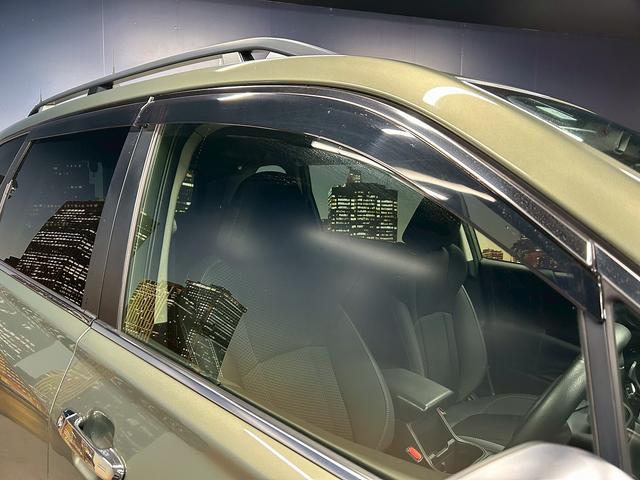 フォレスター アドバンス (禁煙車)(黒半革)(純正ナビ)(フロント・サイド・バックカメラ)(クリアランスソナー)(パワーシート)(パワーバックドア)(ステアリングヒーター)(パドルシフト)(ETC)(純正18インチAW)(55枚目)