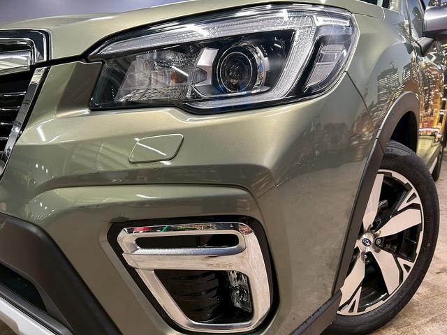 フォレスター アドバンス (禁煙車)(黒半革)(純正ナビ)(フロント・サイド・バックカメラ)(クリアランスソナー)(パワーシート)(パワーバックドア)(ステアリングヒーター)(パドルシフト)(ETC)(純正18インチAW)(64枚目)