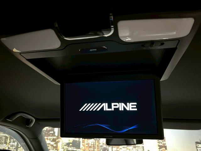 CX-8 XD Lパッケージ (禁煙車)(3列シート)(4WD)(フリップダウン)(黒本革)(純正SDナビ)(全周囲カメラ)(LEDヘッドライト)(室内灯LED)(レーダークルーズコントロール)(純正19インチAW)(6枚目)