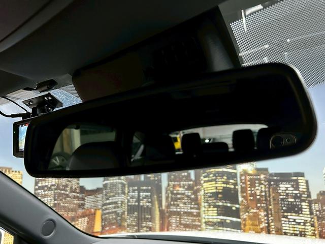 CX-8 XD Lパッケージ (禁煙車)(3列シート)(4WD)(フリップダウン)(黒本革)(純正SDナビ)(全周囲カメラ)(LEDヘッドライト)(室内灯LED)(レーダークルーズコントロール)(純正19インチAW)(33枚目)