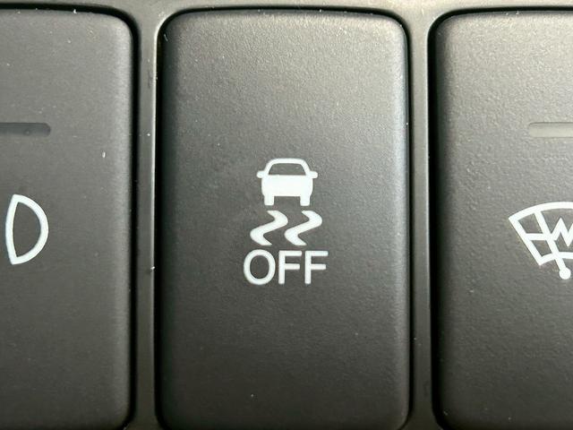 ストリーム RSZ (禁煙車)(後期型)(純正HDDナビ)(HIDヘッド)(フルフラット)(バック&サイドカメラ)(パドルシフト)(スマートキー)(ETC)(3列シート)(Bluetooth接続可)(純正17インチAW)(32枚目)