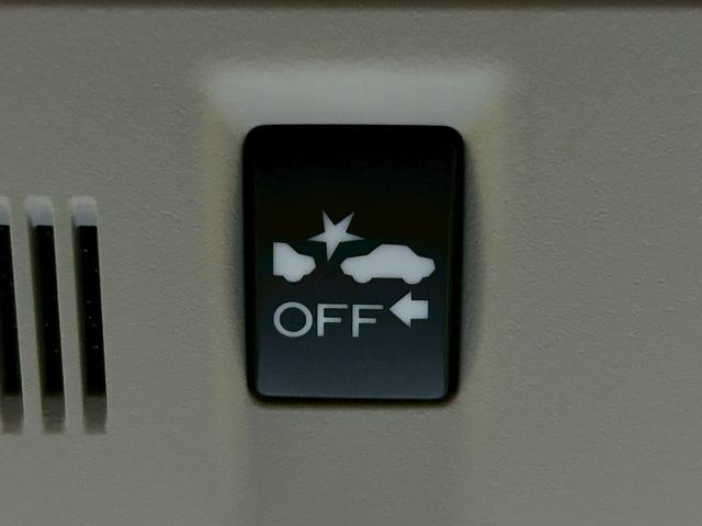 レヴォーグ １．６ＳＴＩスポーツアイサイト　アドバンスセーフティパッケージ　（禁煙車）（４ＷＤ）（赤茶本革シート）（ＳＴＩエアロ）（レーダークルーズ）（メーカーＳＤナビ）（パドルシフト）（バック＆サイドカメラ）（ＥＴＣ）（純正１８インチＡＷ）（10枚目）