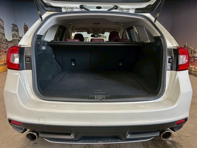 レヴォーグ １．６ＳＴＩスポーツアイサイト　アドバンスセーフティパッケージ　（禁煙車）（４ＷＤ）（赤茶本革シート）（ＳＴＩエアロ）（レーダークルーズ）（メーカーＳＤナビ）（パドルシフト）（バック＆サイドカメラ）（ＥＴＣ）（純正１８インチＡＷ）（14枚目）