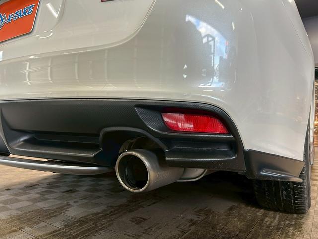 レヴォーグ １．６ＳＴＩスポーツアイサイト　アドバンスセーフティパッケージ　（禁煙車）（４ＷＤ）（赤茶本革シート）（ＳＴＩエアロ）（レーダークルーズ）（メーカーＳＤナビ）（パドルシフト）（バック＆サイドカメラ）（ＥＴＣ）（純正１８インチＡＷ）（50枚目）