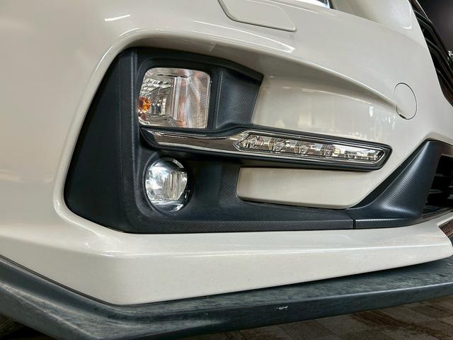 レヴォーグ １．６ＳＴＩスポーツアイサイト　アドバンスセーフティパッケージ　（禁煙車）（４ＷＤ）（赤茶本革シート）（ＳＴＩエアロ）（レーダークルーズ）（メーカーＳＤナビ）（パドルシフト）（バック＆サイドカメラ）（ＥＴＣ）（純正１８インチＡＷ）（62枚目）