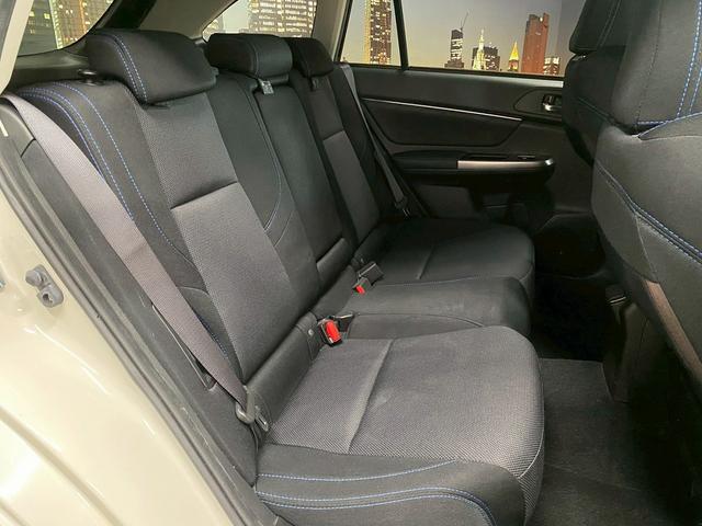 車内もキレイで嫌な臭いもありません☆車内の臭い、汚れが気になる方は内装のスチームクリーナーも施工可能です♪