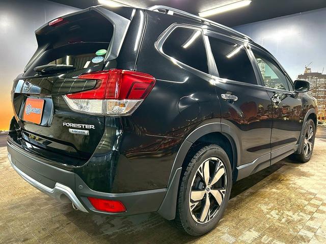 フォレスター アドバンス　（禁煙車）（後期型）（茶本革）（４ＷＤ）（ＡＬＰＩＮＥフリップダウンモニター）（ダイアトーンナビ）（アイサイト）（レーダークルーズ）（パワーシート）（シートヒーター）（ＥＴＣ）（純正１８インチＡＷ）（23枚目）