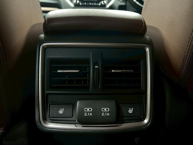 フォレスター アドバンス　（禁煙車）（後期型）（茶本革）（４ＷＤ）（ＡＬＰＩＮＥフリップダウンモニター）（ダイアトーンナビ）（アイサイト）（レーダークルーズ）（パワーシート）（シートヒーター）（ＥＴＣ）（純正１８インチＡＷ）（47枚目）