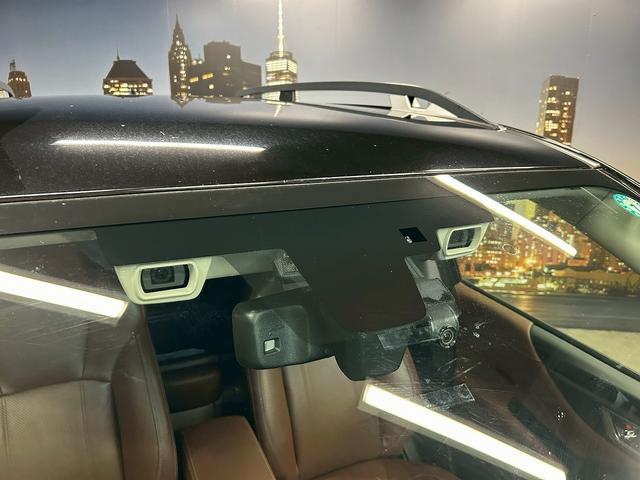 フォレスター アドバンス　（禁煙車）（後期型）（茶本革）（４ＷＤ）（ＡＬＰＩＮＥフリップダウンモニター）（ダイアトーンナビ）（アイサイト）（レーダークルーズ）（パワーシート）（シートヒーター）（ＥＴＣ）（純正１８インチＡＷ）（59枚目）