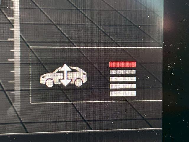 Ｑ５ ２．０ＴＦＳＩクワトロ　スポーツ　（禁煙車）（４ＷＤ）（黒本革シート）（レーダークルーズ）（パワーバックドア）（アラウンドビューモニター）（メーカーナビ）（パークアシスト）（ルーフレール）（ＥＴＣ２．０）（純正１８インチＡＷ）（34枚目）