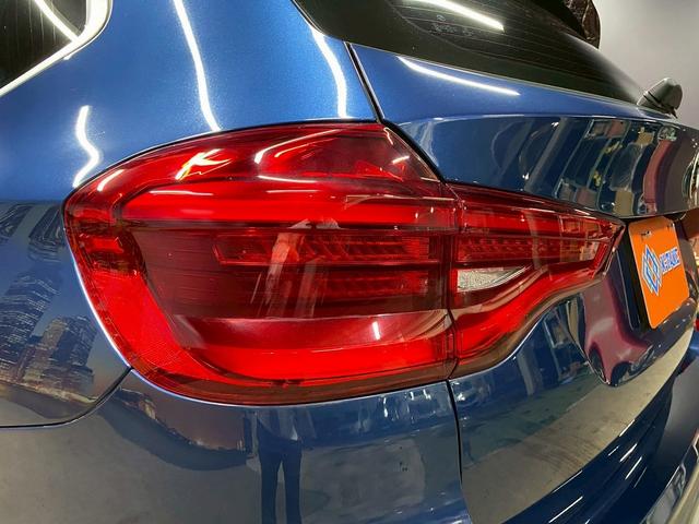 Ｘ３ ｘＤｒｉｖｅ　２０ｄ　Ｘライン　（禁煙車）（後期型）（茶本革シート）（インテリジェンスセーフティ）（レーダークルーズ）（パワーバックドア）（アラウンドビューモニター）（純正ＨＤＤナビ）（フルセグＴＶ）（ＥＴＣ）（純正１９インチＡＷ）（40枚目）