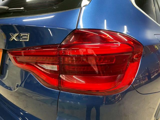 Ｘ３ ｘＤｒｉｖｅ　２０ｄ　Ｘライン　（禁煙車）（後期型）（茶本革シート）（インテリジェンスセーフティ）（レーダークルーズ）（パワーバックドア）（アラウンドビューモニター）（純正ＨＤＤナビ）（フルセグＴＶ）（ＥＴＣ）（純正１９インチＡＷ）（42枚目）