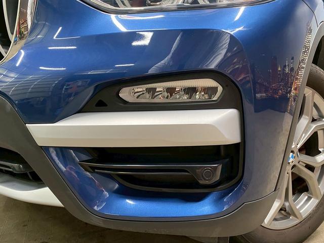 Ｘ３ ｘＤｒｉｖｅ　２０ｄ　Ｘライン　（禁煙車）（後期型）（茶本革シート）（インテリジェンスセーフティ）（レーダークルーズ）（パワーバックドア）（アラウンドビューモニター）（純正ＨＤＤナビ）（フルセグＴＶ）（ＥＴＣ）（純正１９インチＡＷ）（52枚目）