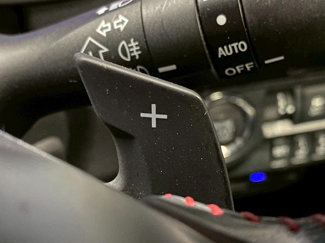 レヴォーグ １．６ＳＴＩスポーツアイサイト　（禁煙車）（赤本革）（純正ＳＤナビ）（レーダークルーズコントロール）（ＬＥＤヘッドライト）（パワーシート）（シートメモリー）（シートメモリー）（パドルシフト）（フロントフォグ）（純正１８インチＡＷ）（10枚目）