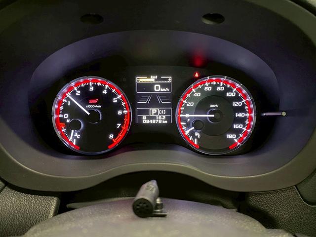 レヴォーグ １．６ＳＴＩスポーツアイサイト　（禁煙車）（赤本革）（純正ＳＤナビ）（レーダークルーズコントロール）（ＬＥＤヘッドライト）（パワーシート）（シートメモリー）（シートメモリー）（パドルシフト）（フロントフォグ）（純正１８インチＡＷ）（32枚目）