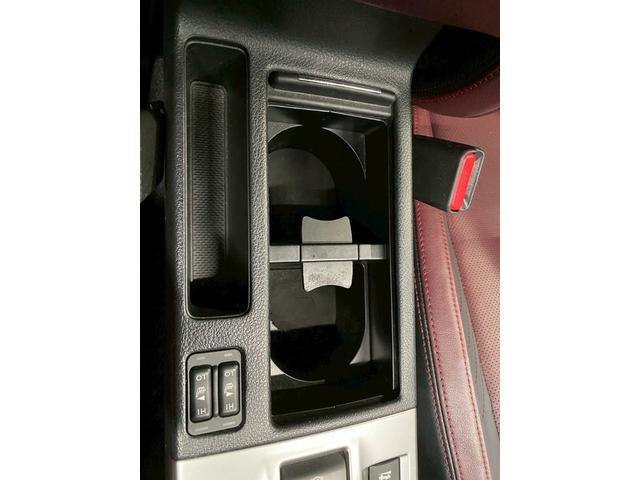 レヴォーグ １．６ＳＴＩスポーツアイサイト　（禁煙車）（赤本革）（純正ＳＤナビ）（レーダークルーズコントロール）（ＬＥＤヘッドライト）（パワーシート）（シートメモリー）（シートメモリー）（パドルシフト）（フロントフォグ）（純正１８インチＡＷ）（52枚目）