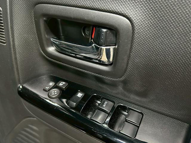 スペーシアカスタム ハイブリッドＧＳ　（ＥＣＬＩＰＳＥ　ＳＤナビ）（左側電動スライドドア）（フロントフォグ）（バックカメラ）（シートヒーター）（レーダークルーズ）（ＬＥＤヘッドライト）（クリアランスソナー）（純正１４インチＡＷ）（29枚目）