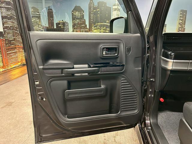 スペーシアカスタム ハイブリッドＧＳ　（ＥＣＬＩＰＳＥ　ＳＤナビ）（左側電動スライドドア）（フロントフォグ）（バックカメラ）（シートヒーター）（レーダークルーズ）（ＬＥＤヘッドライト）（クリアランスソナー）（純正１４インチＡＷ）（49枚目）