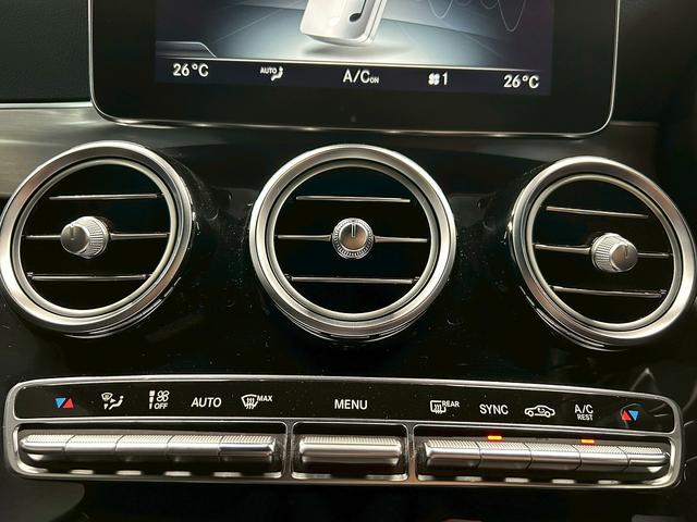 ＧＬＣ ＧＬＣ２２０ｄ　４マチック　クーペスポーツ　（禁煙車）（４ＷＤ）（メーカーＨＤＤナビ）（黒半革）（全周囲カメラ）（ルーフレール）（レーダークルーズ）（パワーバックドア）（パワーシート）（レーンアシスト）（フルセグ）（純正ＡＭＧ１９インチＡＷ）（28枚目）