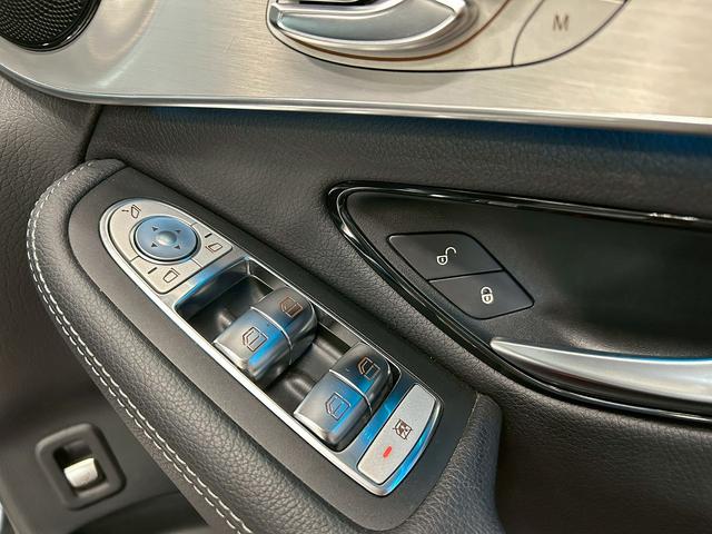 ＧＬＣ ＧＬＣ２２０ｄ　４マチック　クーペスポーツ　（禁煙車）（４ＷＤ）（メーカーＨＤＤナビ）（黒半革）（全周囲カメラ）（ルーフレール）（レーダークルーズ）（パワーバックドア）（パワーシート）（レーンアシスト）（フルセグ）（純正ＡＭＧ１９インチＡＷ）（36枚目）