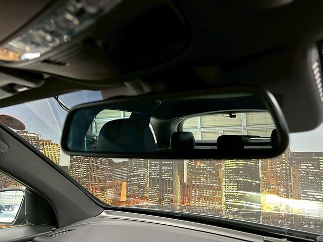 ＧＬＣ ＧＬＣ２２０ｄ　４マチック　クーペスポーツ　（禁煙車）（４ＷＤ）（メーカーＨＤＤナビ）（黒半革）（全周囲カメラ）（ルーフレール）（レーダークルーズ）（パワーバックドア）（パワーシート）（レーンアシスト）（フルセグ）（純正ＡＭＧ１９インチＡＷ）（65枚目）