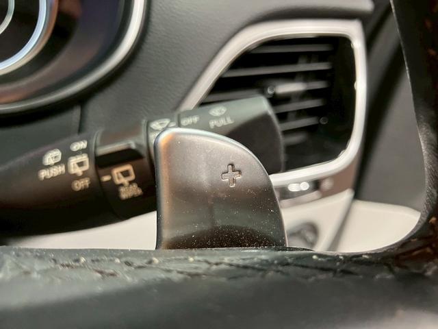 ジープ・チェロキー (禁煙車)(白本革)(メーカーナビ)(バックカメラ)(レーダークルーズ)(ルーフレール)(LEDヘッドライト)(シートヒーター&クーラー)(プッシュスタート&スマートキー)(純正18インチAW)(8枚目)