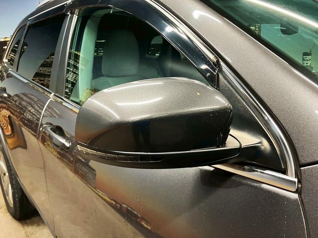 ジープ・チェロキー (禁煙車)(白本革)(メーカーナビ)(バックカメラ)(レーダークルーズ)(ルーフレール)(LEDヘッドライト)(シートヒーター&クーラー)(プッシュスタート&スマートキー)(純正18インチAW)(48枚目)