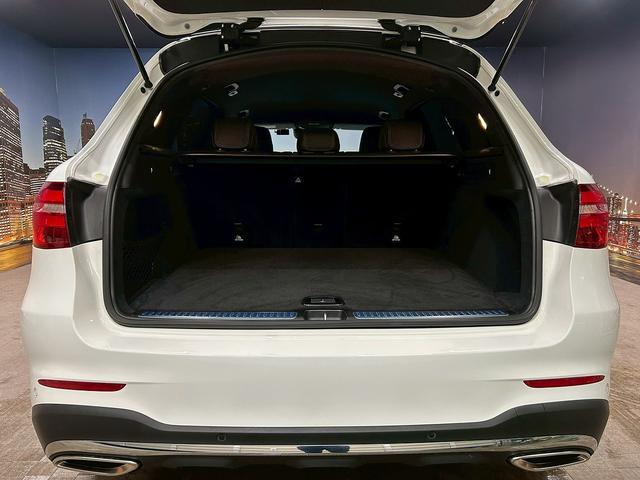 ＧＬＣ ＧＬＣ２５０　４マチックスポーツ　（禁煙車）（４ＷＤ）（メーカーＨＤＤナビ）（黒半革）（全周囲カメラ）（ルーフレール）（レーダークルーズ）（パワーバックドア）（パワーシート）（レーンアシスト）（フルセグ）（純正ＡＭＧ１９インチＡＷ）（14枚目）