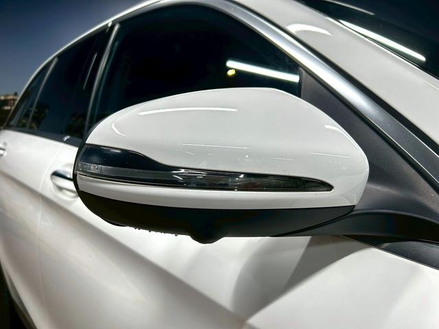 ＧＬＣ ＧＬＣ２５０　４マチックスポーツ　（禁煙車）（４ＷＤ）（メーカーＨＤＤナビ）（黒半革）（全周囲カメラ）（ルーフレール）（レーダークルーズ）（パワーバックドア）（パワーシート）（レーンアシスト）（フルセグ）（純正ＡＭＧ１９インチＡＷ）（17枚目）