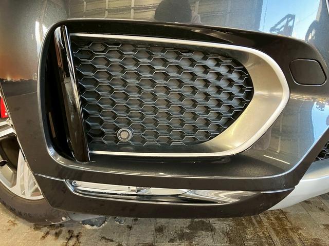 Fペイス S 4WD(禁煙車)(茶本革シート)(クルコン)(全周囲カメラ)(メーカーナビ)(シートヒーター&エアコン)(パワーバックドア)(パドルシフト)(LEDヘッドライト)(ETC)(純正20インチAW)(55枚目)