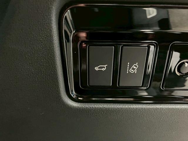 Fペイス S 4WD(禁煙車)(茶本革シート)(クルコン)(全周囲カメラ)(メーカーナビ)(シートヒーター&エアコン)(パワーバックドア)(パドルシフト)(LEDヘッドライト)(ETC)(純正20インチAW)(59枚目)