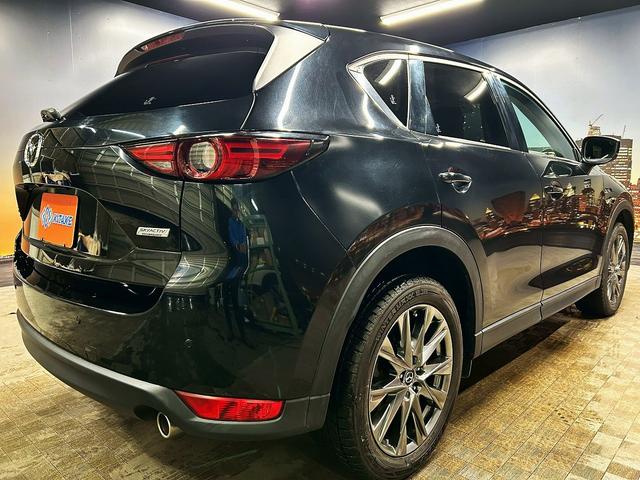 ＣＸ－５ ２５Ｓ　Ｌパッケージ　（禁煙車）（４ＷＤ）（ターボ）（黒本革）（メーカーＳＤナビ）（全周囲カメラ）（ＬＥＤヘッドライト）（クリアランスソナー）（レーダークルーズ）（パワーシート）（シートヒーター）（純正インチ１９ＡＷ）（27枚目）