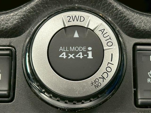 �y�؂�ւ����S�v�c�z�G���W����]���ɃX�C�b�`���񂵂Đ؂�ւ������I�ܑ��H�Ȃǂ̊X���ɂ́u�Q�v�c�v�A����₷���ܑ��H�Ȃǂɂ́u�`�t�s�n�v�A�ᓹ�Ȃǂ̖��ܑ��H�ɂ́u�S�v�c�v�ɐ؂�ւ��đ��s���\�ł���