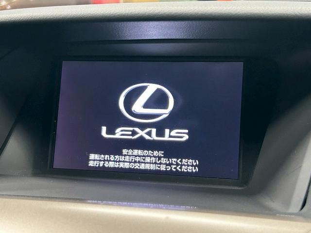 【純正ＨＤＤナビ】音楽を本体に記録できるミュージックサーバーやフルセグＴＶの視聴も可能です☆高性能＆多機能ナビでドライブも快適ですよ☆