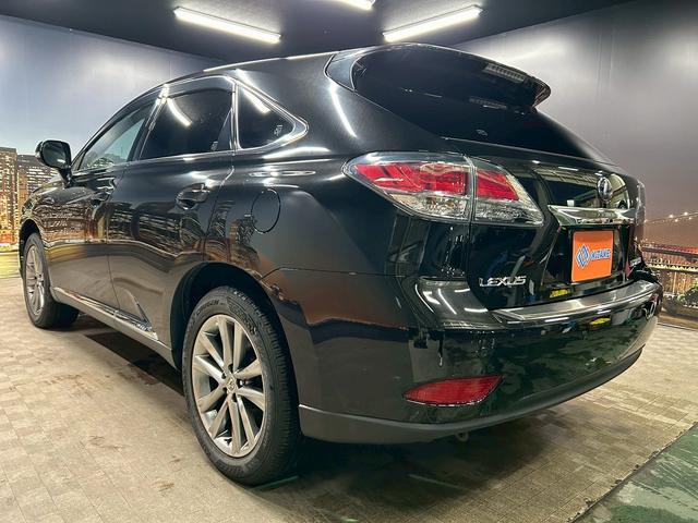 キッズスペースもございますので、お子様連れの方でも安心してお車を見てご商談できます♪