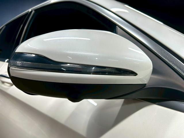 GLC GLC220d 4マチックスポーツ (禁煙車)(レーダークルーズ)(アラウンドビューモニター)(黒半革シート)(ヘッドアップディスプレイ)(パドルシフト)(シートヒーター付きパワーシート)(ビルトインETC)(純正19インチAW)(16枚目)